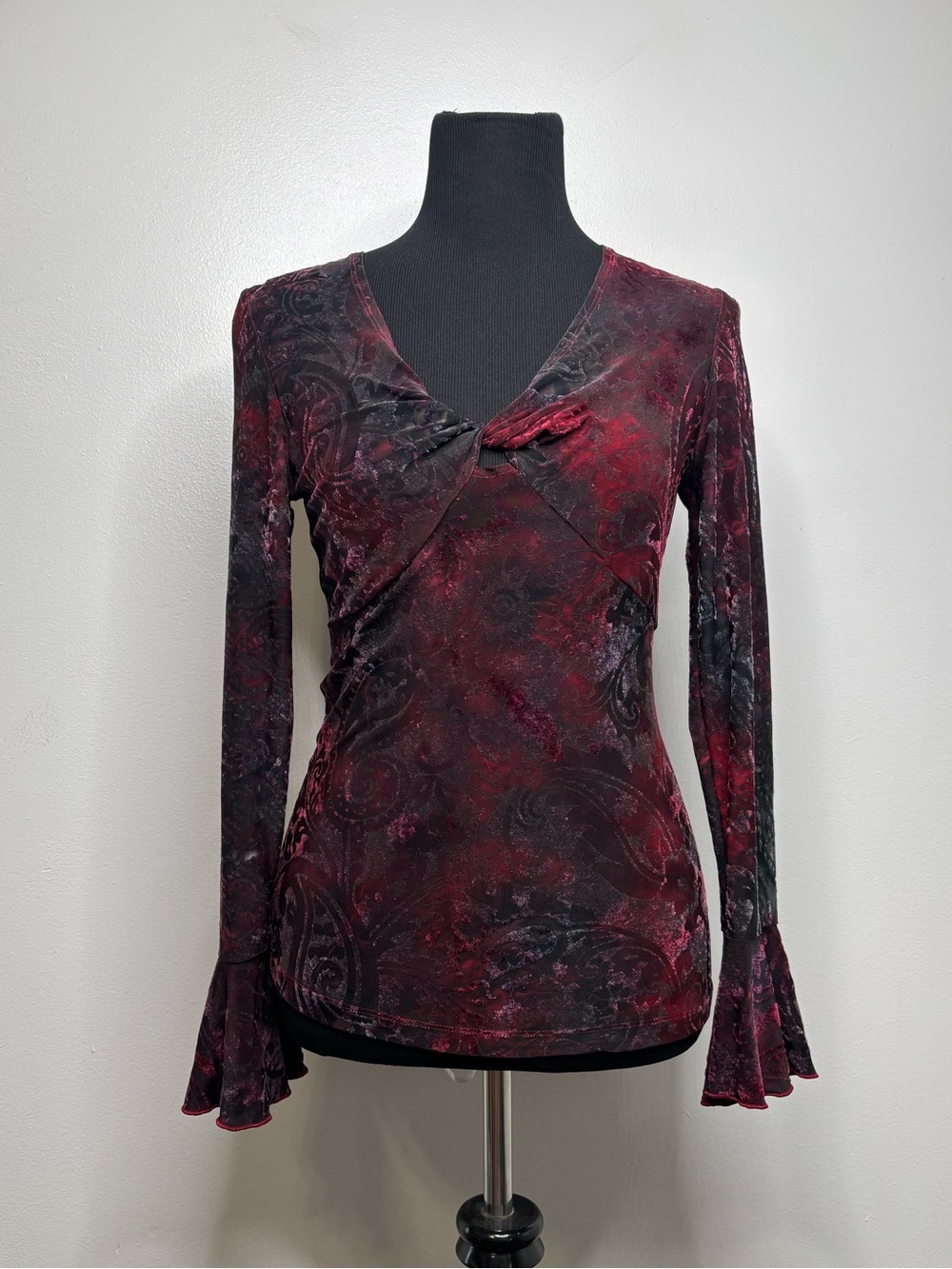 Suzie in the City Vintage Y2K whimsigoth velvet top